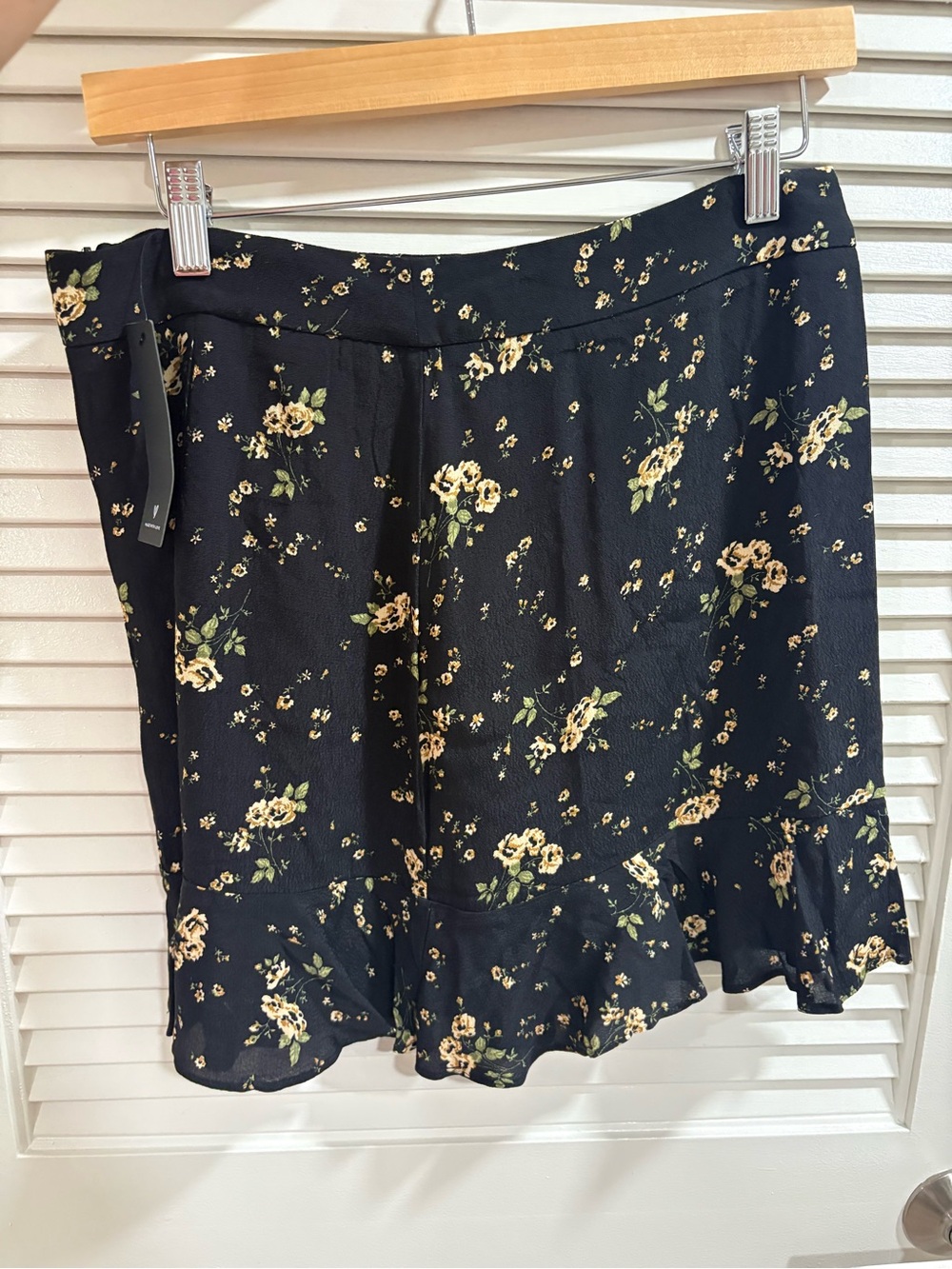 Lulu's Black Mini Skirt with Yellow Floral Print